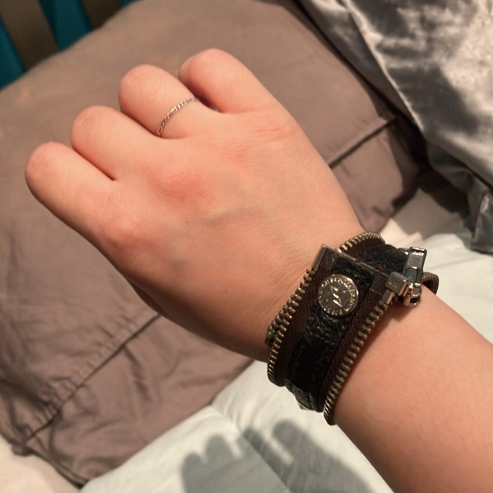 BCBGeneration Black and silver zip Bracelet
